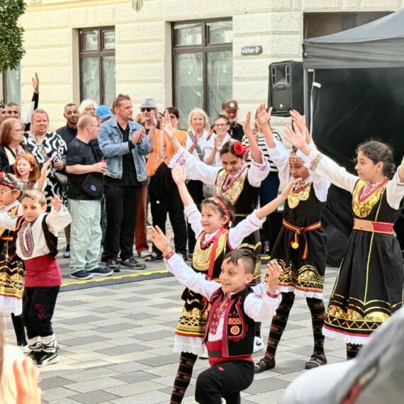 Bulgarische Tanzgruppe