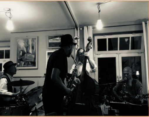 Band mit Instrumenten