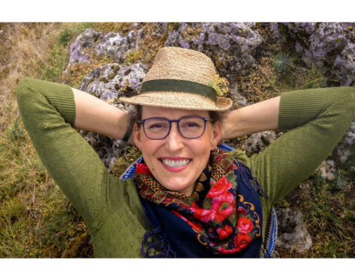 Frau mit Hut