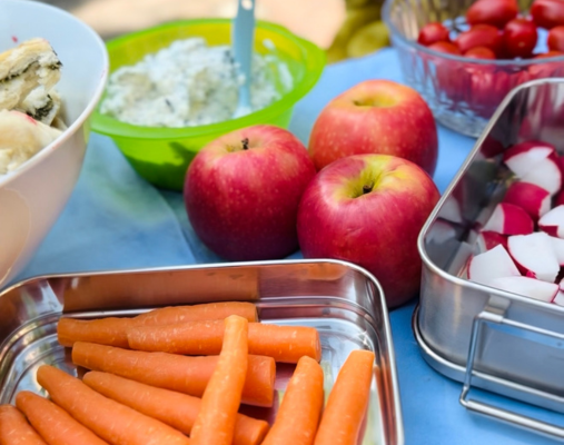 Lebensmittel auf einem Tisch