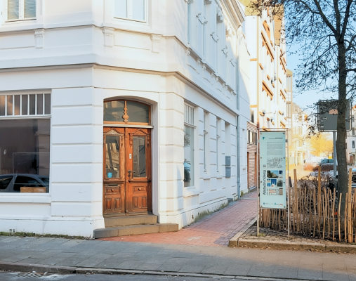 Die Eingangstür der Räumlichkeiten der ESG Lehe